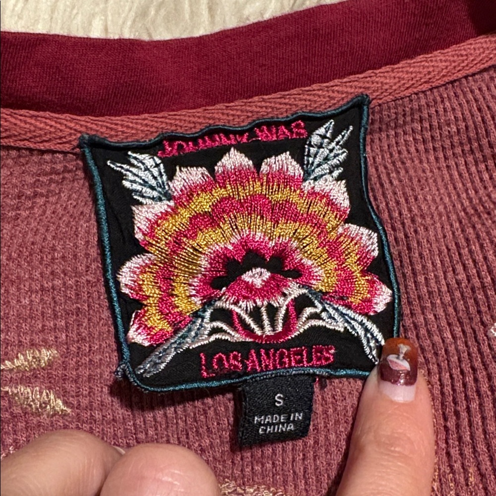 Embroidered Butterfly Long Sleeve Top - Picture 4 of 5